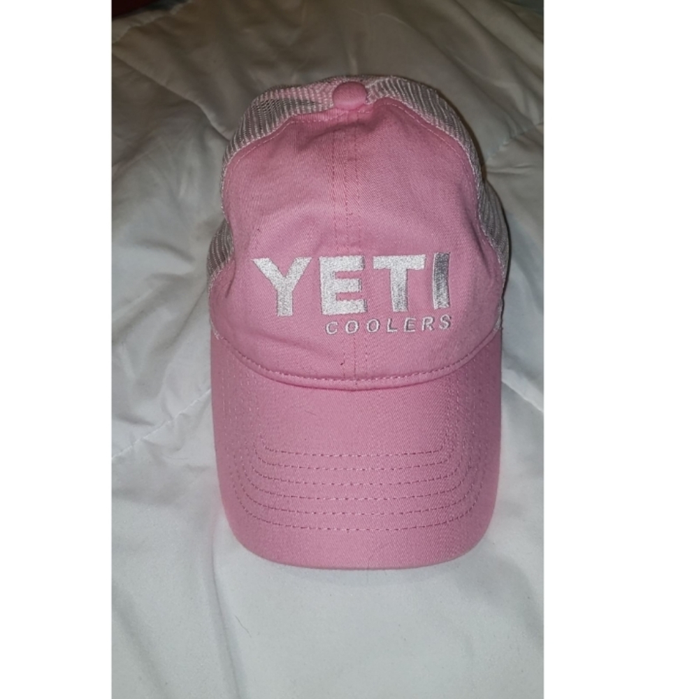 Yeti Hat